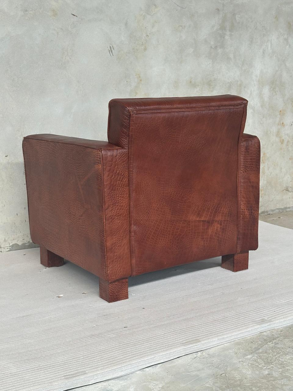 Crocodile Print Leather Armchair UK | Buffalo Leather Club Chair - Kukuu Sofa