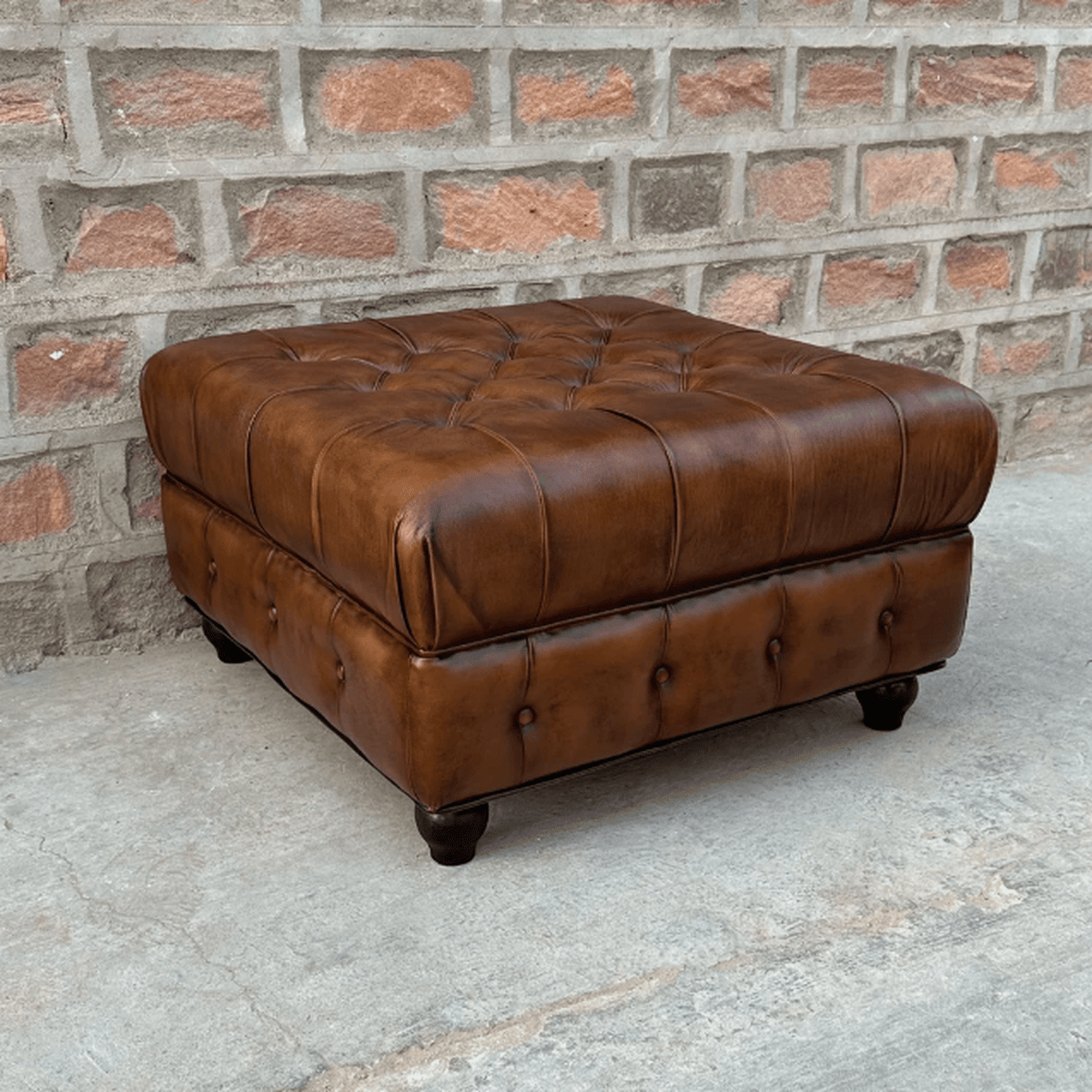 Kingsford - Vintage Brown Top Grain Buffalo Leather Chesterfield Ottoman - Kukuu Sofa
